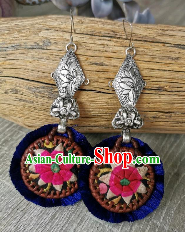 China Handmade Miao Ethnic Embroidered Flower Earrings Traditional National Silver Carving Lotus Ear Accessories