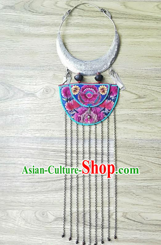China Miao Ethnic Silver Necklet Handmade Traditional National Embroidered Necklace Tassel Accessories