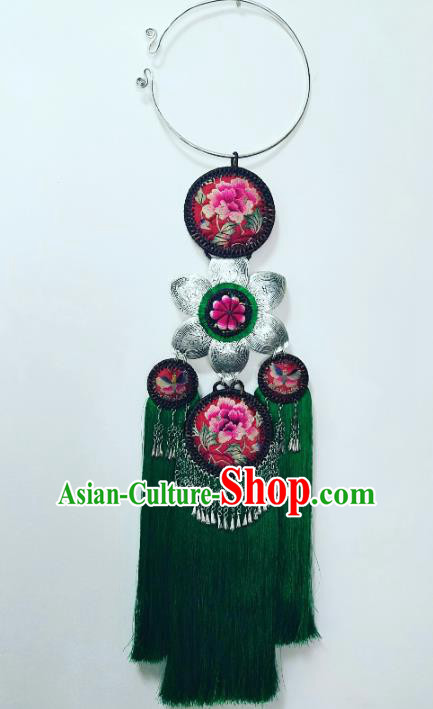 Handmade China Women Embroidered Jewelry Accessories National Silver Necklet Traditional Ethnic Green Tassel Necklace