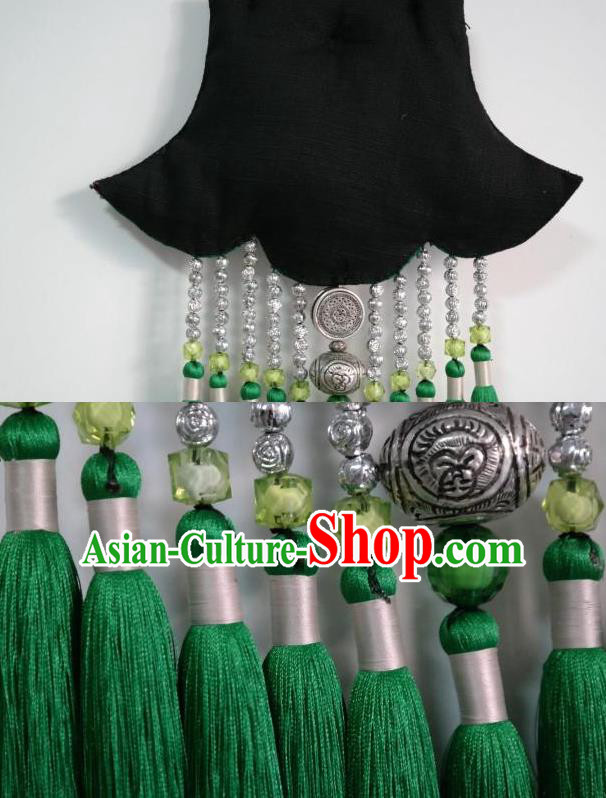 Traditional China Ethnic Embroidered Accessories Miao Nationality Green Tassel Jewelry Handmade Silver Necklace