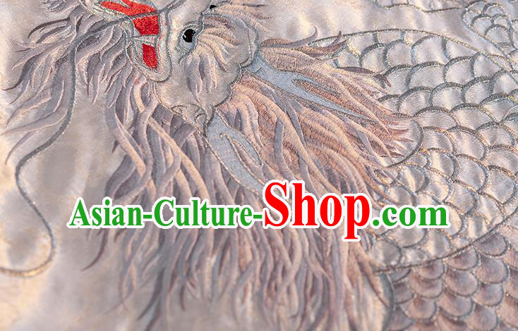 China Ancient Noble Countess Costumes Traditional Ming Dynasty Imperial Consort Embroidered Clothing for Women