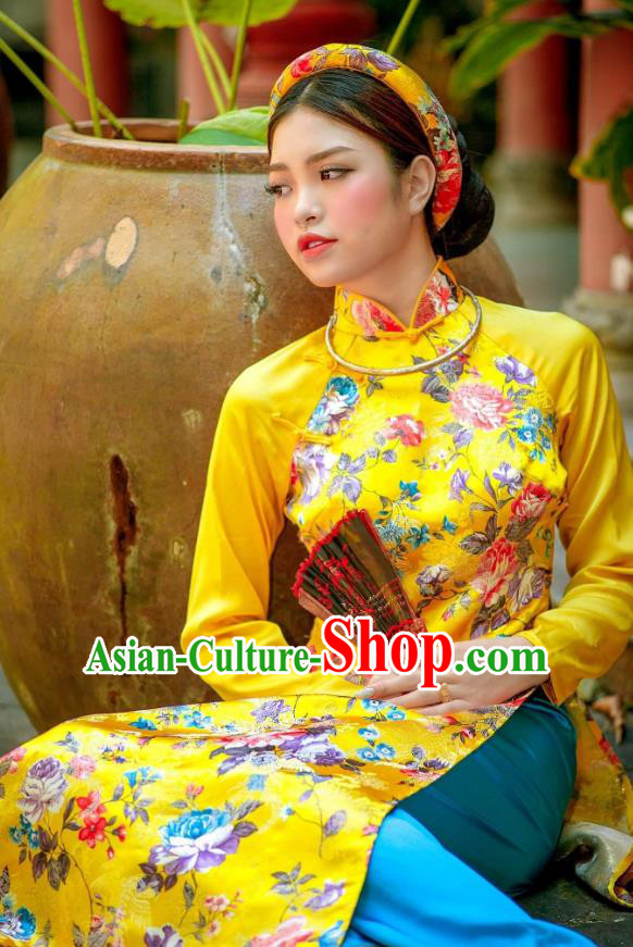 Traditional Vietnamese Ao Dai Qipao Dress and Pants Asian Vietnam Classical Court Yellow Silk Cheongsam Costumes