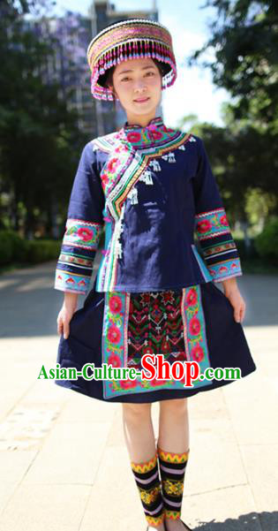 China Mojiang Hani Nationality Embroidered Navy Blouse and Short Skirt Traditional Ethnic Uniforms with Headpiece