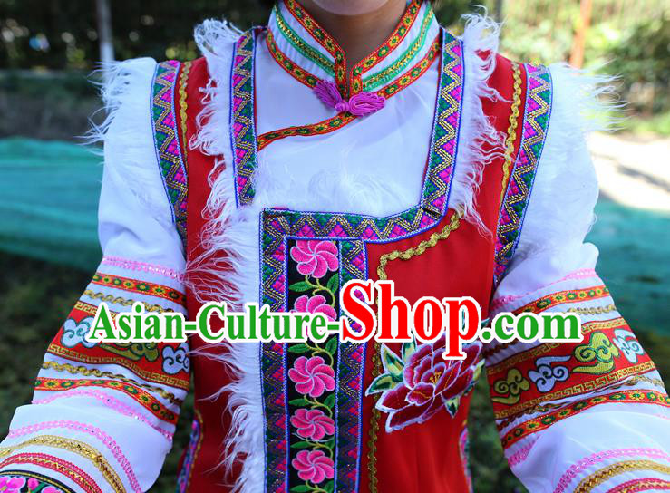 China Yunnan Pumi Nationality Embroidered Red Vest Blouse and Long Skirt Traditional Ethnic Female Uniforms with Headpiece