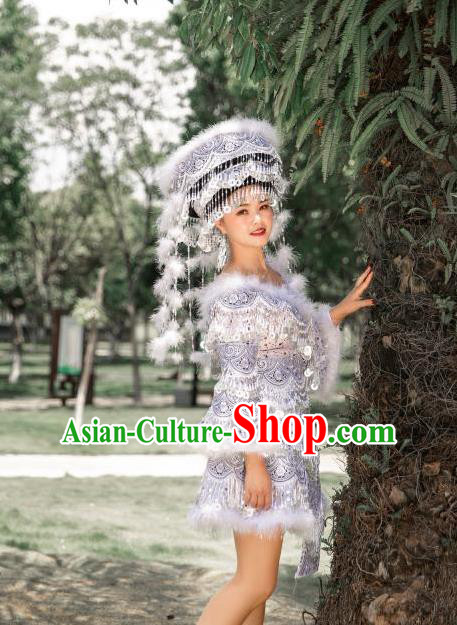 Top Quality China Miao Minority Clothing Photography Yunnan Ethnic White Short Dress With Headwear