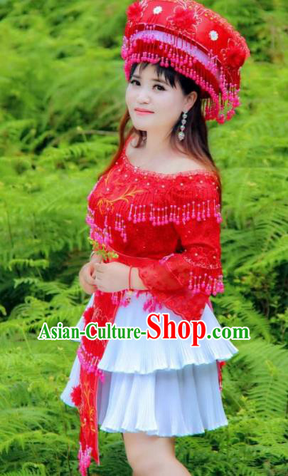 China Ethnic Folk Dance Red Blouse and Short Skirt Miao Ethnic Nationality Bride Costumes with Red Hat