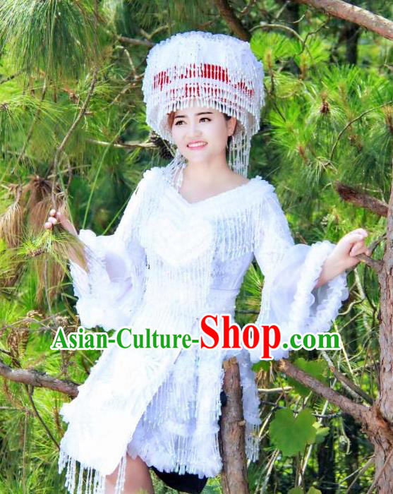 China Yunnan Ethnic Apparels Traditional Nationality Women Costumes Folk Dance Clothing Miao Minority White Short Dress and Headwear