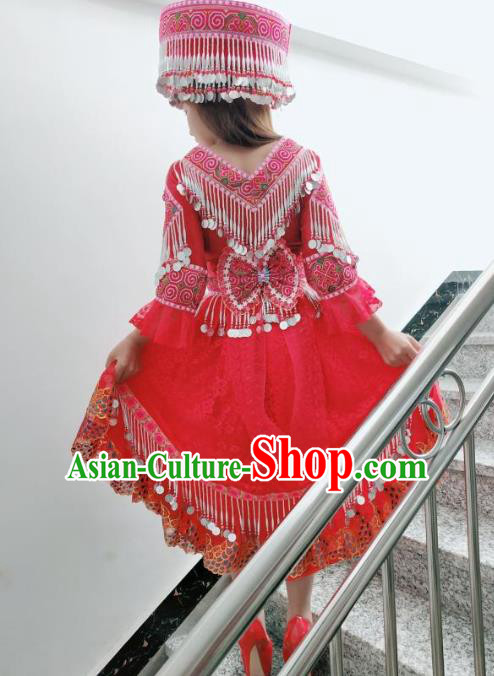 China Yao Nationality Red Short Dress Ethnic Women Apparels Minority Wedding Costumes and Hat