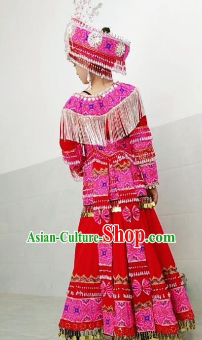 China Yunnan Minority Clothing Travel Photography Red Dress Ethnic Women Costumes Miao Nationality Fashion with Hat