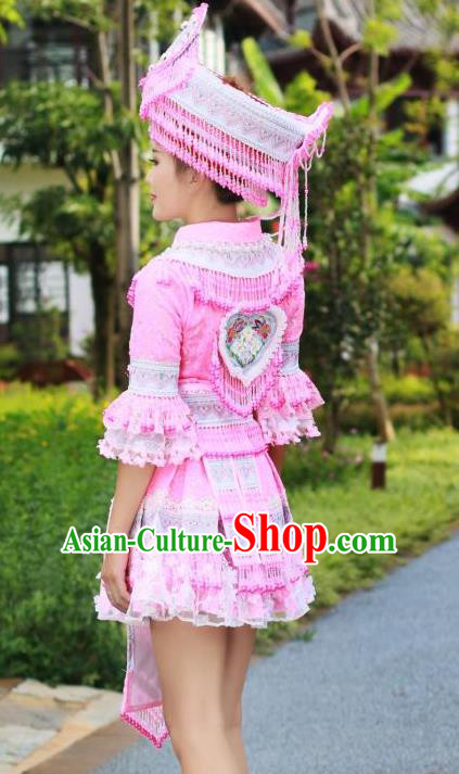 China Traditional Miao Minority Nationality Costumes Yunnan Tourist Attraction Stage Performance Clothing and Headwear