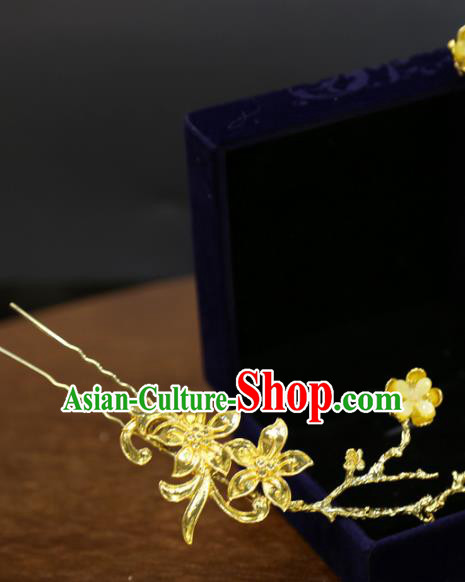 Chinese Wedding Golden Plum Hairpin Traditional Classical Hair Accessories Xiuhe Suit Hair Clasp