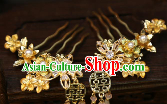 Chinese Xiuhe Suit Tassel Hair Sticks Traditional Classical Hair Accessories Wedding Golden Plum Hair Combs