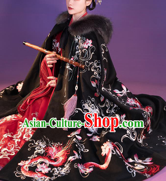 Traditional China Jin Dynasty Clothing Ancient Imperial Concubine Embroidered Black Cloak