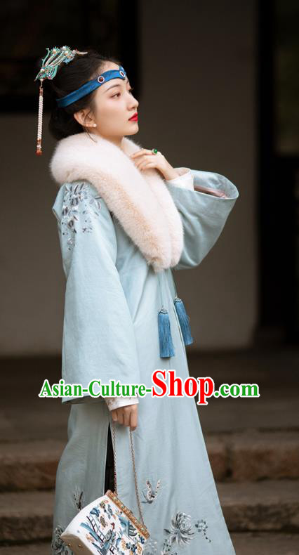 Traditional Chinese Qing Dynasty Noble Lady Blue Cloak Embroidered Dust Coat for Women