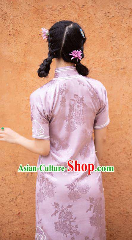 Republic of China Classical Costume Women Dress National Embroidered Cheongsam Traditional Grape Pattern Lilac Silk Qipao