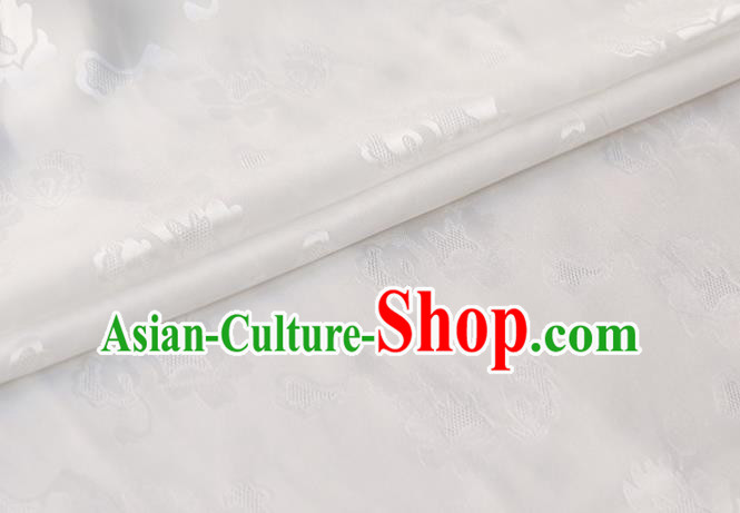 Asian Chinese Traditional Pattern Design White Silk Drapery Mulberry Silk Fabric Hanfu Satin Cloth