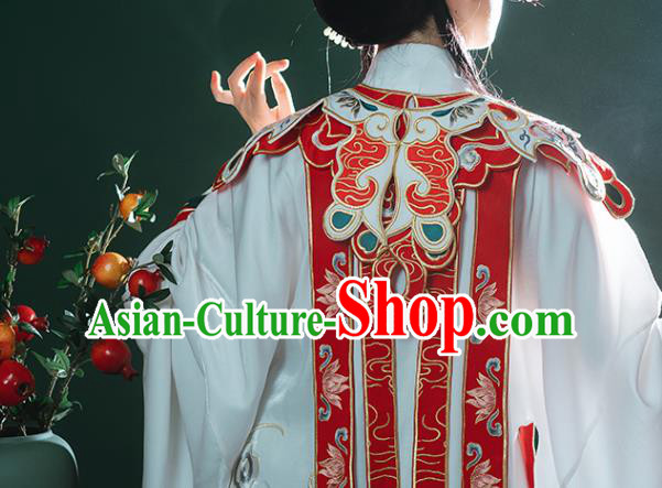 China Ancient Ming Dynasty Court Princess Embroidered Costume Traditional Palace Hanfu Clothing for Women