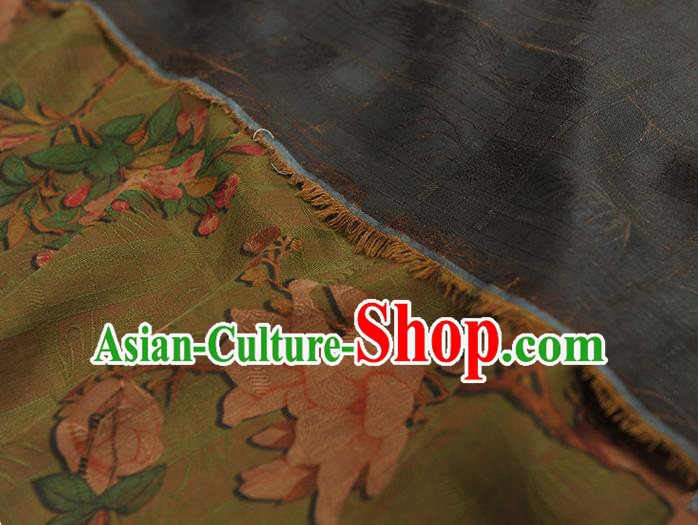 Chinese Traditional Cheongsam Cloth Green Gambiered Guangdong Gauze Classical Begonia Pattern Silk Fabric
