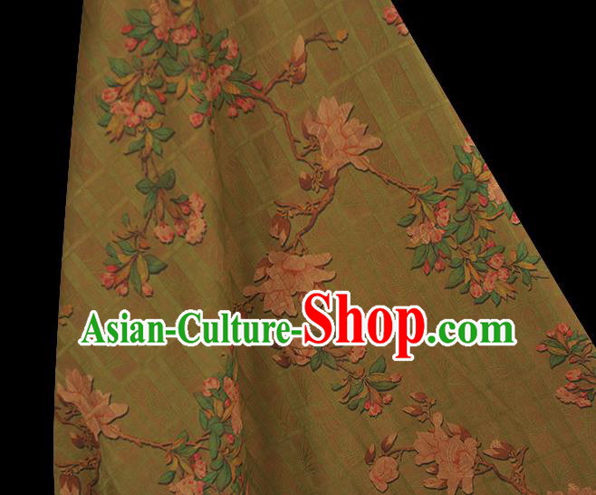 Chinese Traditional Cheongsam Cloth Green Gambiered Guangdong Gauze Classical Begonia Pattern Silk Fabric