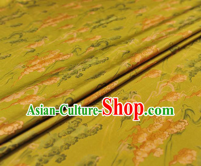 Chinese Cheongsam Gambiered Guangdong Gauze Classical Clouds Pattern Silk Material Traditional Light Green Silk Fabric