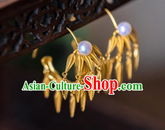 China Traditional Ancient Court Bamboo Leaf Ear Jewelry Ming Dynasty Empress Gilding Pearl Earrings