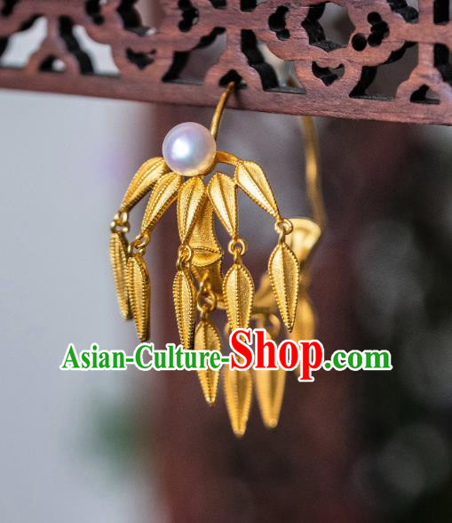 China Traditional Ancient Court Bamboo Leaf Ear Jewelry Ming Dynasty Empress Gilding Pearl Earrings