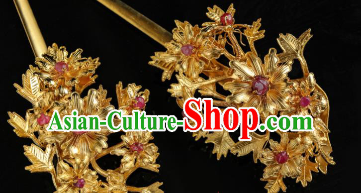China Traditional Handmade Golden Hair Accessories Ancient Empress Gems Hair Clip Ming Dynasty Palace Garnet Hairpin for Women