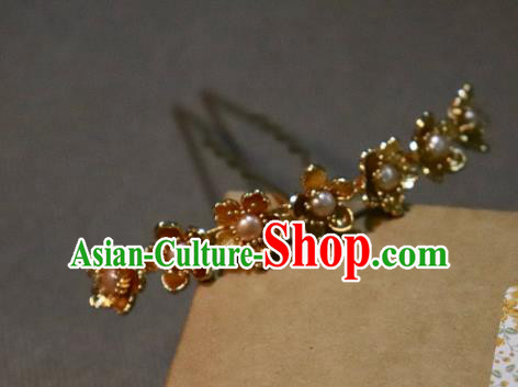 China Ancient Princess Golden Plum Hairpin Handmade Hair Accessories Traditional Ming Dynasty Pearls Hair Clip
