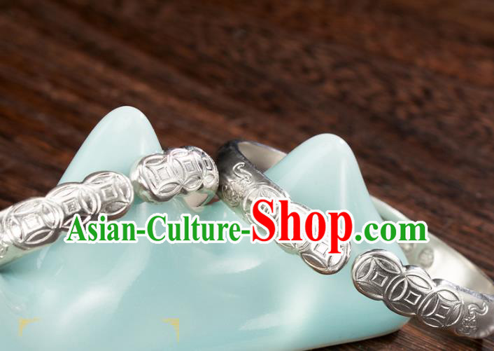 China Ancient Court Woman Carving Silver Bracelet Tang Dynasty Empress Jewelry Accessories