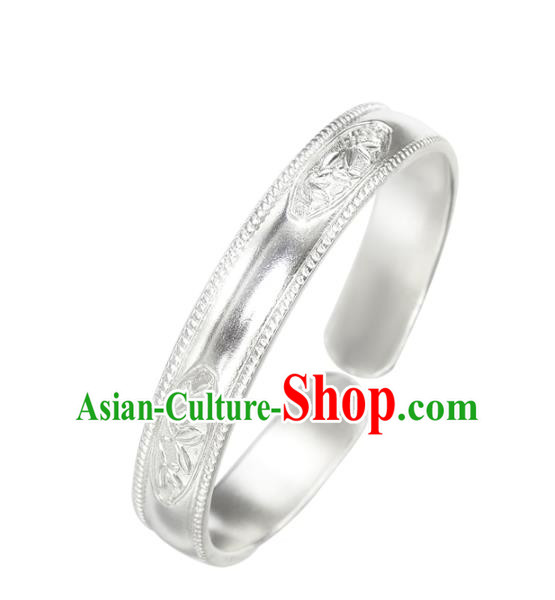 China Ancient Court Princess Carving Silver Bracelet Tang Dynasty Jewelry Accessories