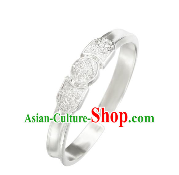 China Qing Dynasty Jewelry Accessories Ancient Court Princess Carving Flowers Silver Bracelet