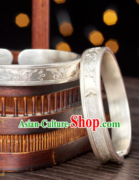 China Handmade Ancient Court Princess Silver Carving Butterfly Bracelet National Jewelry Accessories