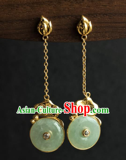 China Ancient Court Lady Jade Ear Jewelry Traditional Ming Dynasty Imperial Concubine Lotus Leaf Earrings