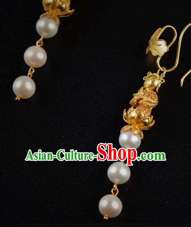 Handmade Chinese Ancient Empress Golden Earrings Jewelry Traditional Qing Dynasty Court Ear Pearls Accessories