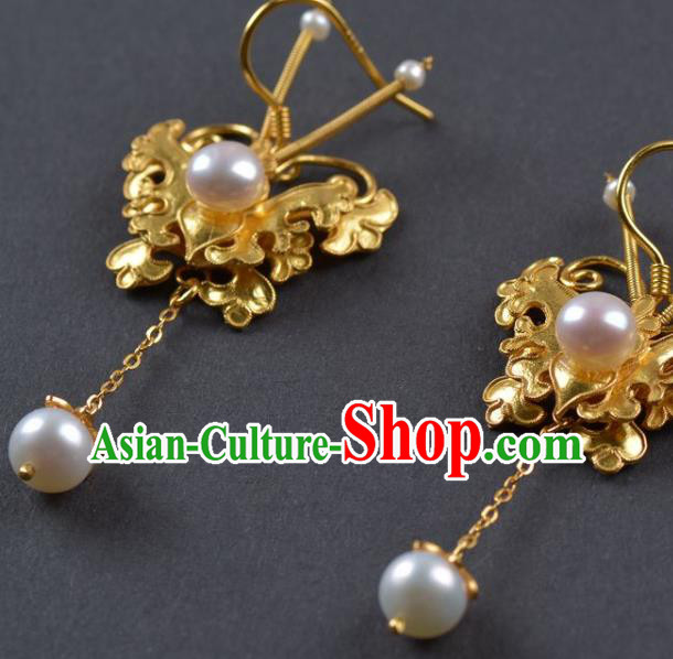 Handmade Chinese Ancient Empress Pearls Ear Jewelry Traditional Qing Dynasty Court Golden Butterfly Earrings Accessories