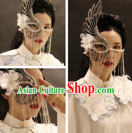 Top Cosplay Princess Argent Wing Half Face Mask Halloween Fancy Ball Stage Performance Tassel Accessories