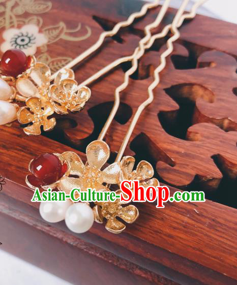 China Ming Dynasty Golden Plum Blossom Hair Stick Traditional Hanfu Hair Accessories Ancient Princess Brass Hairpin