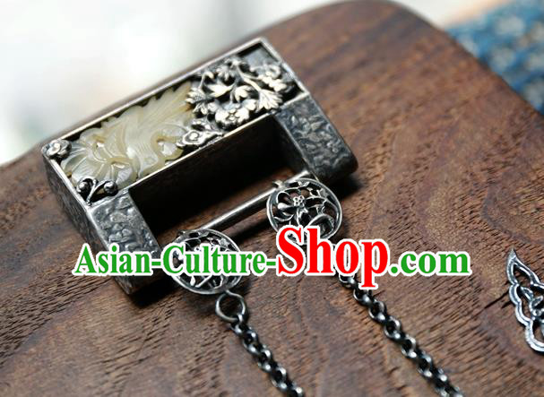 Handmade China Qing Dynasty Accessories Traditional Retro Necklace Pendant National Silver Lock Jewelry