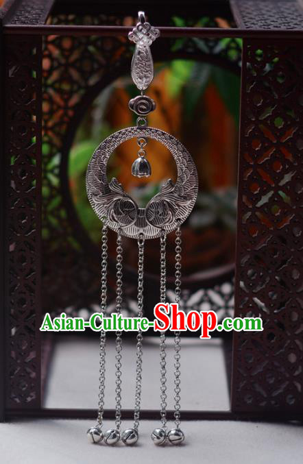 Chinese Traditional Silver Bell Tassel Pendant Collar Accessories Cheongsam Brooch Jewelry Handmade Breastpin