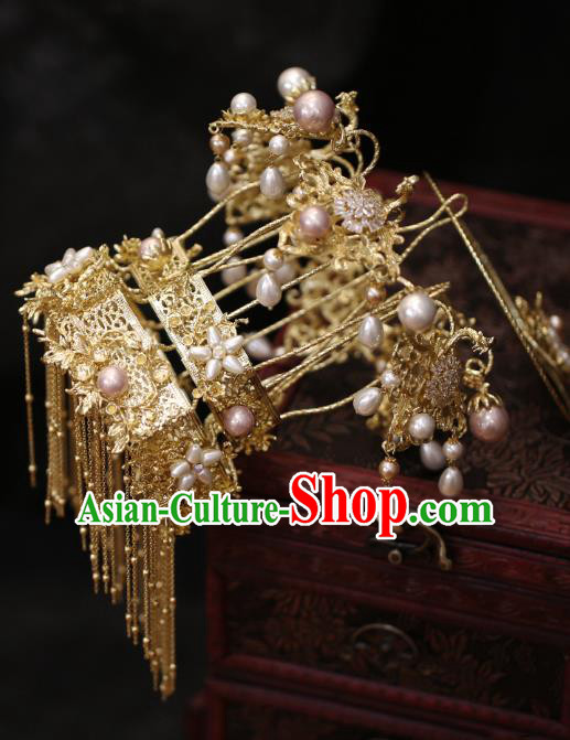 China Golden Tassel Portable Lantern Traditional Wedding Prop Bride Accessories