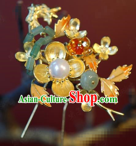 China Bride Jade Hairpin Hair Accessories Traditional Wedding Xiuhe Suit Golden Plum Hair Stick