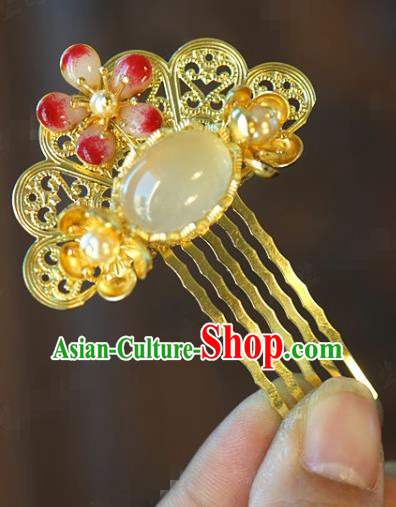 China Bride Plum Hair Stick Hair Accessories Traditional Wedding Xiuhe Suit White Chalcedony Hair Comb