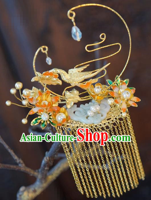 China Traditional Wedding Golden Tassel Hair Crown Xiuhe Suit Hair Accessories Bride Jade Hairpin Bird Hair Comb