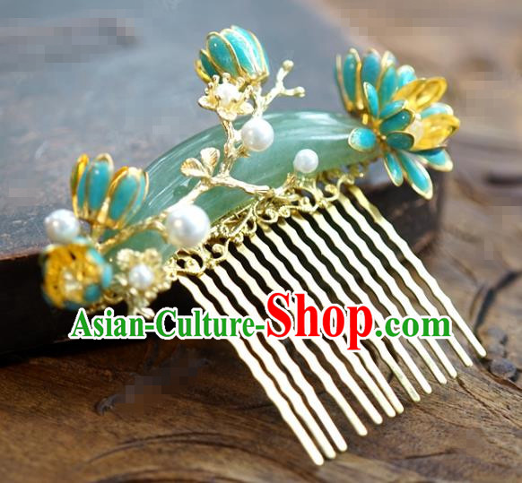 China Traditional Wedding Hair Accessories Xiuhe Suit Headpieces Ancient Bride Jade Hair Comb and Hairpins