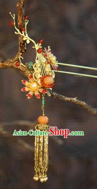 China Ancient Bride Golden Lute Hairpin Traditional Xiuhe Suit Hair Accessories Wedding Jewelry Adornment Red Plum Hair Stick