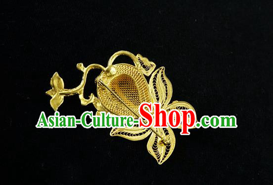 China Classical Cheongsam Goldfish Brooch Traditional Handmade Pearls Breastpin