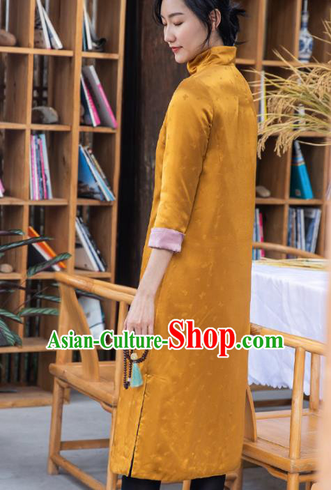 Traditional Chinese National Graceful Golden Silk Cheongsam Tang Suit Qipao Dress for Women