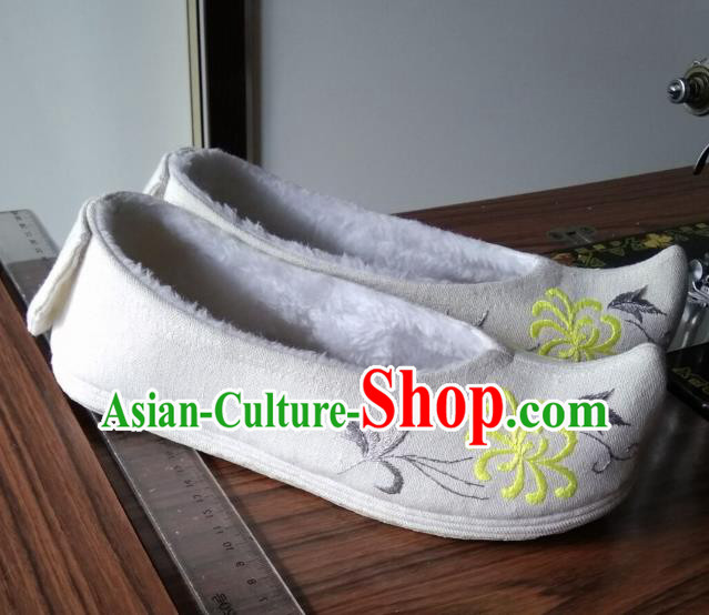 Chinese Traditional Embroidered White Flax Bow Shoes Opera Shoes Hanfu Shoes Ancient Princess Shoes for Women