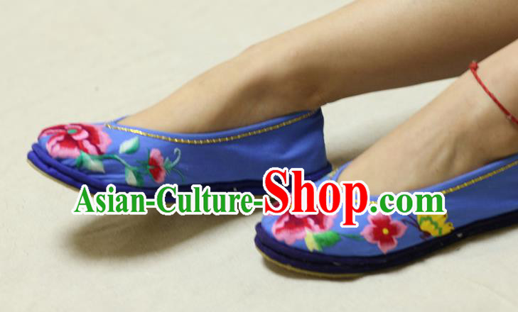 Chinese Traditional Embroidered Peony Butterfly Blue Shoes Hanfu Shoes for Women