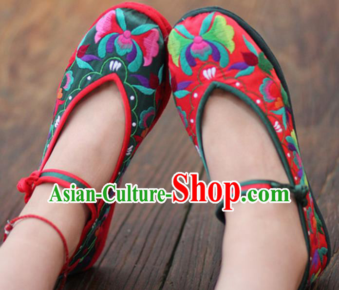 Chinese Embroidered Deep Green Shoes Handmade Hanfu Shoes Traditional National Shoes for Women